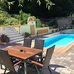 Mit Pool - Im Seusslitzer Grund Diesbar-Seusslitz