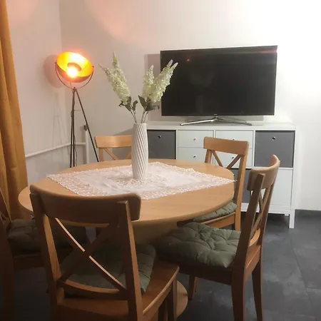 Mit Pool Im Seusslitzer Grund Diesbar-Seusslitz