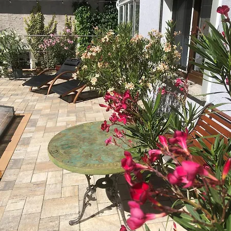 Nyaraló Mit Pool Im Seusslitzer Grund *