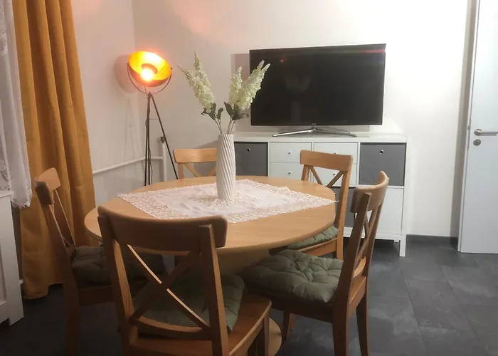 Mit Pool Im Seusslitzer Grund Diesbar-Seusslitz