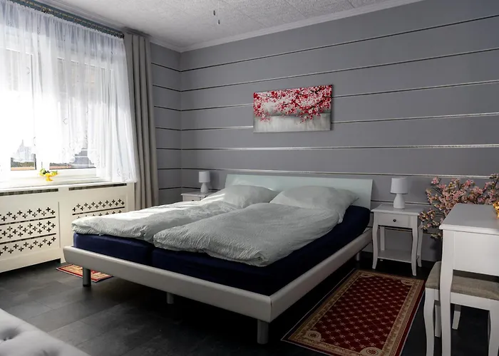 Mit Pool Im Seusslitzer Grund Feriehus