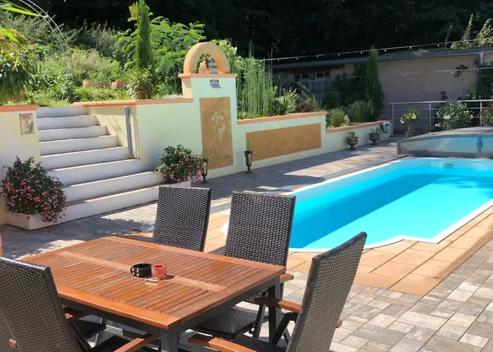 Mit Pool Im Seusslitzer Grund Diesbar-Seusslitz