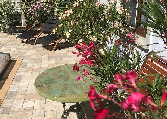 Feriehus Mit Pool Im Seusslitzer Grund *