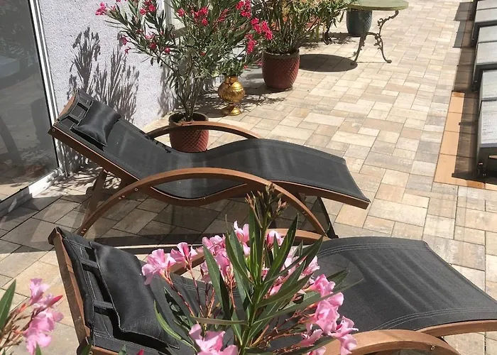 Feriehus Mit Pool Im Seusslitzer Grund Diesbar-Seusslitz