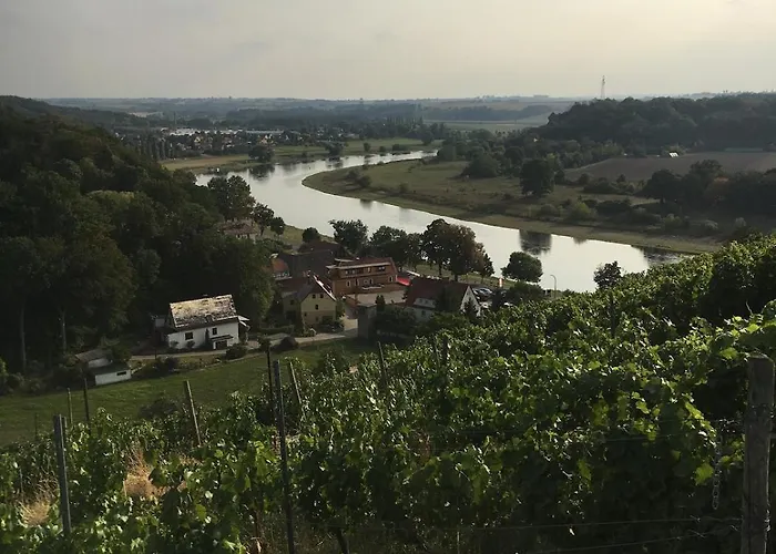 Mit Pool Im Seusslitzer Grund * Diesbar-Seusslitz